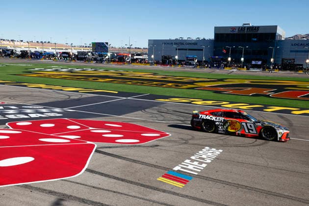 LAS VEGAS, CA - OCTOBER 04: Chase Briscoe ( 19 Joe Gibbs Racing Bass Pro Shops Toyota) during the South Point 400 NASCAR, Motorsport, USA Cup Series Chase playoff race on October 4, 2026 at Las Vegas Motor Speedway in Las Vegas, NV. (Photo by Jeff Speer LVMS Icon Sportswire) AUTO: OCT 04 NASCAR Cup Series Playoffs South Point 400 EDITORIAL USE ONLY Icon26100416689