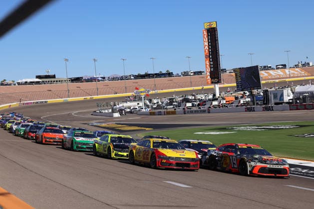 LAS VEGAS, CA - OCTOBER 04: Chase Briscoe ( 19 Joe Gibbs Racing Bass Pro Shops Toyota) and Joey Logano ( 22 Team Penske Shell Pennzoil Ford) lead the field on a restart during the South Point 400 NASCAR, Motorsport, USA Cup Series Chase playoff race on October 4, 2026 at Las Vegas Motor Speedway in Las Vegas, NV. (Photo by Marc Sanchez LVMS Icon Sportswire) AUTO: OCT 04 NASCAR Cup Series Playoffs South Point 400 EDITORIAL USE ONLY Icon14426100424967