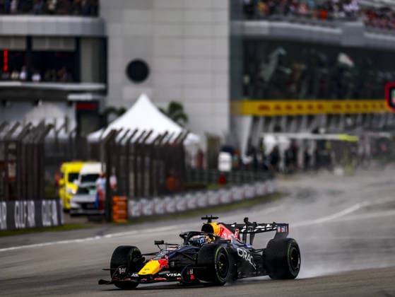 KUALA LUMPUR, MALAYSIA - OCTOBER 04: Max Verstappen of the Netherlands driving the (3) Oracle Red Bull Racing RB22 during the race of the FIA Formula 1 Grand Prix of Bahrain in Malaysia at the Sepang Circuit on October 04, 2026 in Kuala Lumpur, Malaysia. (Photo by Qian Jun SPP-Paddocker) Copyright: xQianxJun SPP-Paddockerx Sportspressphoto_SPR246429