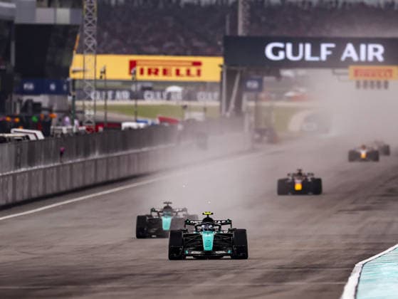 KUALA LUMPUR, MALAYSIA - OCTOBER 04: Andrea Kimi Antonelli of Italy driving the (12) Mercedes AMG PETRONAS F1 Team F1 W17 during the race of the FIA Formula 1 Grand Prix of Bahrain in Malaysia at the Sepang Circuit on October 04, 2026 in Kuala Lumpur, Malaysia. (Photo by Qian Jun SPP-Paddocker) Copyright: xQianxJun SPP-Paddockerx Sportspressphoto_SPR246507