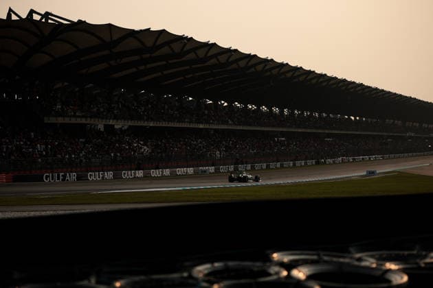 F1 - BAHRAIN GRAND PRIX IN MALAYSIA 2026 18 STROLL Lance (can), Aston Martin F1 Team AMR26, action during the 2026 Formula 1 Bahrain Grand Prix in Malaysia, 16th round of the 2026 Formula One World Championship, WM, Weltmeisterschaft from October 2 to 4, 2026 on the Sepang International Circuit, in Sepang, Malaysia - SepangMalaysia Copyright: xEricxAlonsox