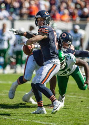 NFL, American Football Herren, USA 2026: Jets Vs Bears OCT 04 October 4, 2026: Chicago Bears quarterback Tyson Bagent (17) in action during the NFL game against the New York Jets in Chicago, IL. Mike Wulf CSM (Credit Image: Mike Wulf Cal Media) Chicago Il United States of America EDITORIAL USE ONLY Copyright: xx ZUMA-20261004_zma_c04_300.jpg MikexWulfx csmphotothree531517