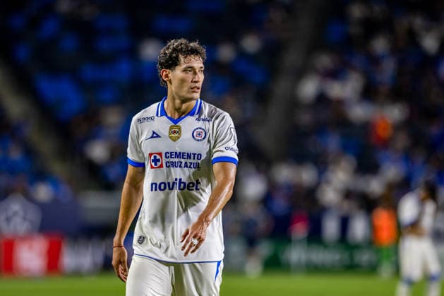 Los Angeles Galaxy v Cruz Azul Frindly Match Jesus Orozco Chiquete 5 of Cruz Azul looks on during the friendly football match between Los Angeles Galaxy and Cruz Azul at Dignity Health Park. on October 4, 2026 in Carson, California. (Photo by Arturo Cordero Eyepix Group) Copyright: xArturoxCordero xEyepixxGroupx AC_04102026_198230