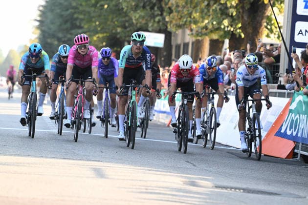 05-10-2026 Coppa Bernocchi; 2026, Decathlon - Cma Cgm; 2026, Ukyo; 2026, Movistar; 2026, Ef Education - Easypost; Isidore, Noa; Dati, Tommaso; Aular Sanabria, Orluis; Van Den Berg, Marijn; Legnano;