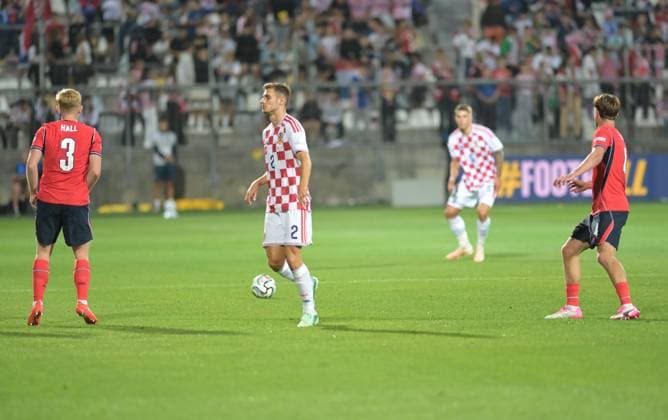 UEFA Nations League League A, Group C, Round 3, 2026–27, soccer match between Croatia and England, Dean Sculac Rujevica Stadium, Rijeka, Croatia, October 3, 2026: Josip Stanisic of Croatia (No. 2) seen during the UEFA Nations League League A, Group C, Round 3, 2026–27, soccer match between Croatia and England at Dean Sculac Rujevica Stadium, Rijeka, Croatia, October 3, 2026 Copyright: xBEAUTIFULxSPORTS Stanusicx