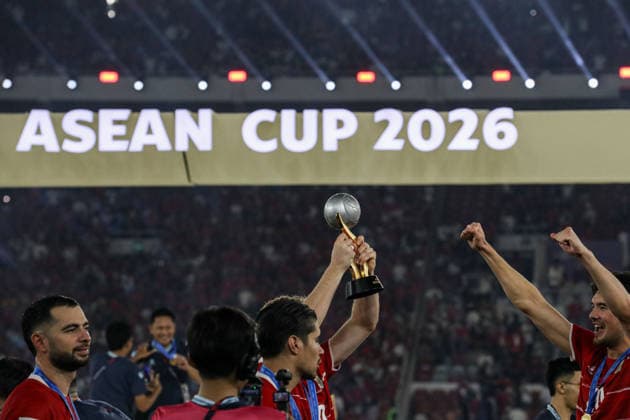 Indonesia Wins FIFA ASEAN Cup 2026 Indonesia players lift the FIFA ASEAN Cup trophy during celebrations after winning the FIFA ASEAN Cup 2026 at the Gelora Bung Karno Stadium in Jakarta, Indonesia, on October 5, 2026. Jakarta Indonesia  Copyright: xFaisalxRamadhanx originalFilename:ramadhan-notitle261005_nptAJ
