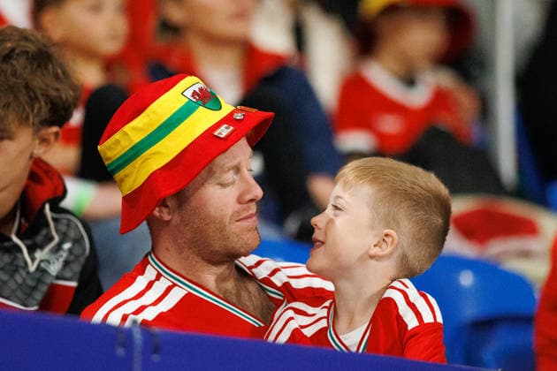 RECORD DATE NOT STATED 4th October 2026; Cardiff City Stadium, Cardiff, Wales; UEFA Nations League Football, Wales versus Denmark; Father and son Wales fans share moment AmandaxMcMaster
