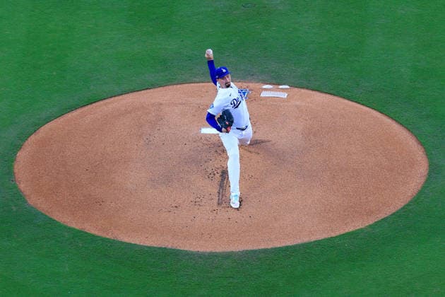 October 4, 2026, Los Angeles, California, USA: Starting pitcher, Blake Snell 7 of the Los Angeles Dodgers during NLDS Game 2 against the Atlanta Braves on Sunday October 4, 2026 at Dodger Stadium in Los Angeles, California. Dodgers lose to Braves, 2-3. JAVIER ROJAS PI Dodgers Vs. Braves NLDS - Game 2 - ZUMAp124 20261004_zaa_p124_064 Copyright: xJavierxRojasx