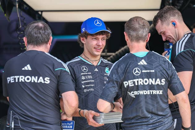 SEPANG, SGR - OCTOBER 02: Kimi Antonelli of Italy and Mercedes-AMG PETRONAS F1 Team with his mechanics prior to friday free practice of the Formula 1 Gulf Air Bahrain Grand Prix on October 02, 2026 held at Sepang International Circuit in Sepang, Malaysia. (Photo by Hazrin Yeob Men Shah Icon Sportswire) AUTO: OCT 02 F1 Bahrain Grand Prix in Malaysia EDITORIAL USE ONLY Icon3782610023895