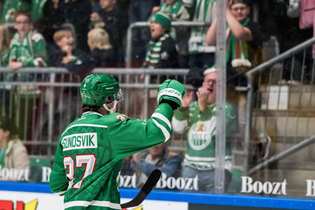 October 6, 2026: Albin Sundsvik of Rögle celebrates after scoring the 1-0 goal during the CHL game between Rögle and Davos on October 6, 2026 in Ängelholm. Photo by Niclas Jönsson, BILDBYRAN COP 273 NO0449. ice hockey, CHL, Champions Hockey League, Rögle, Davos, Rögle BBENG, cheering, celebrates Copyright: NICLASxJÖNSSON BB261006NO017