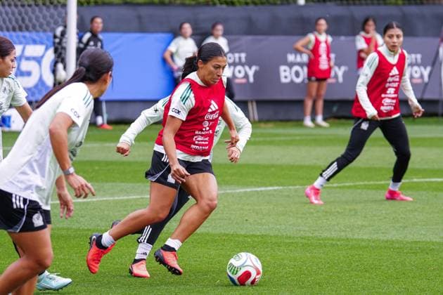 MEXICAN WOMEN S NATIONAL TEAM MEXICAN WOMEN S NATIONAL TEAM TRAINING SESSION 06 10 2026 MEXICO CITY, MEXICO General view of players on the Mexican Women’s National Soccer Team during a training session at the Centro de Alto Rendimiento in Mexico City, ahead of their friendly match against Jamaica this Friday in Aguascalientes General view of players on the Mexican Women’s National Soccer Team, during a training session at the Centro de Alto Rendimiento in Mexico City, ahead of their friendly match against Jamaica this Friday in Aguascalientes PHOTO BY IMAGENSHOP PHOTO AGENCY MEXICO CITY MEXICO CITY MEXICO Copyright: xIMAGENSHOPxAGENCIAxFOTOGRAFICAx