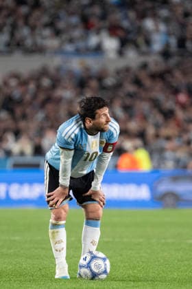 BUENOS AIRES, ARGENTINA - OCTOBER 6: Lionel Messi of Argentina watches during the International Friendly, Länderspiel, Nationalmannschaft football match between Argentina and Benin at the Estadio Monumental Antonio V. Liberti on October 6, 2026, in Buenos Aires, Argentina. Richard Callis Fotoarena (Richard Callis SPP) Copyright: xRichardxCallisx xSPPx spp-en-RiCa-3026243