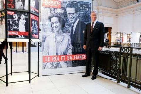 King Philippe - Filip of Belgium pictured during a royal visit to the La Famille royale fait la Une exposition organized by the Soirmag magazine, Wednesday 07 March 2018 in Brussels. The weekly publication is celebrating their 90th anniversary with an exhibition of 300 magazine covers featuring the Royal Family F. Andrieu Agencepeps Reporters Roi Philippe durand la visite de l exposition La Famille royale fait la Une organisà F.ANDRIEU