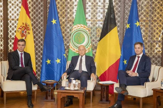 Spanish Prime Minister Pedro Sanchez and Arab League Secretary general Ahmed Aboul Gheit and Belgian Prime Minister Alexander De Croo pictured during a meeting at the Arab League headquarters, during a visit of both Belgian and Spanish Prime Ministers (incoming and outgoing presidency of Europe) to Egypt, in Cairo, Friday 24 November 2023. The two heads of government have visited Israel and Palestine yesterday, to hold talks with political leaders on the war in Gaza. In Egypt, Sanchez and De Croo will meet the Egyptian president and visit the border crossing to the Gaza strip in Rafah. - SPAIN OUT - NICOLASxMAETERLINCK 80738423