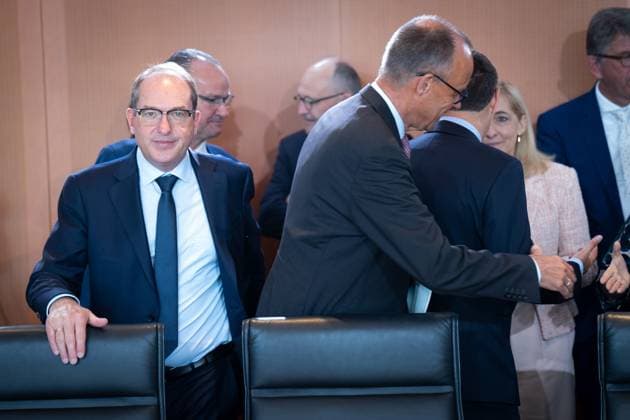 Cabinet meeting, Federal Government, Federal Government, Federal Chancellor, Friedrich Merz Alexander Dobrindt, BMI, Federal Minister of the Interior Berlin Berlin GER