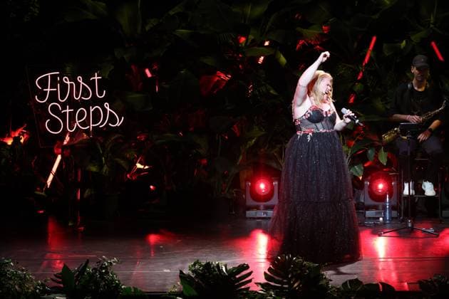 FIRST STEPS 2025 Gisa Flake Award Ceremony on stage at the FIRST STEPS 2025 Award Ceremony at the Theater des Westens in Berlin Copyright: xEventpressxFuhrx