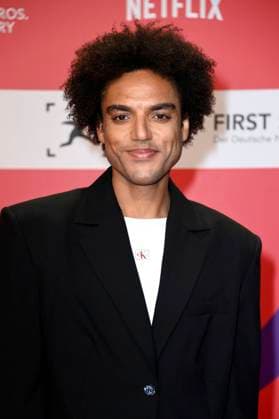 Lamin Leroy Gibba at the 26th presentation of the First Steps Awards 2025 at the Theater des Westens Berlin, 06 10 2025 Foto:xN.xKubelkax xFuturexImagex steps_5241