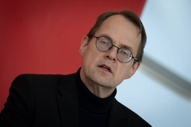 Press statement, Bundestag, parliamentary group, Die Linke press statement, Bundestag, Die Linke, parliamentary group leader, Sören Pellmann Berlin Berlin GER