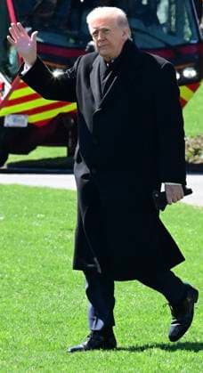 President Donald Trump Departs The White House (INT) President Donald Trump gestures a wave as he departs the White House with United States Secretary of War Pete Hegseth and United States Chairman of the Joint Chiefs of Staff Dan Caine in Washington, D.C., on March 18, 2026 for a trip to Dover Air Force Base for a dignified transfer where the remains of six U.S. service members killed in the crash of a refueling aircraft are returned to their families. It will be the second time since launching the war with Iran on Feb. 28 that the Republican president will attend the solemn military ritual known as a dignified transfer, which he once described as the toughest thing he has had to do as commander in chief. Credit: Kyle Mazza Thenews2  Copyright: xKylexMazzax