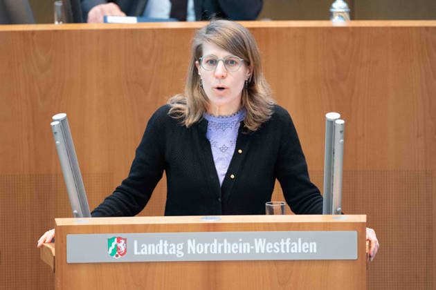 Verena SCHAEFFER, Schäffer, Minister for Children, Youth, Family, Equality, Refugees and Integration of the State of North Rhine-Westphalia during her speech 118 Session of the State Parliament of North Rhine-Westphalia, in the State Parliament of North Rhine-Westphalia NRW, Duesseldorf on 18 03 2026,