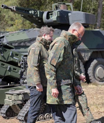 Federal Chancellor Friedrich Merz on the right and Vice Chancellor Lars Klingbeil in camouflage jackets in Munster Hochkant Federal Chancellor Friedrich Merz on the right and Vice Chancellor Lars Klingbeil in camouflage jackets in Munster Munster Lower Saxony Germany