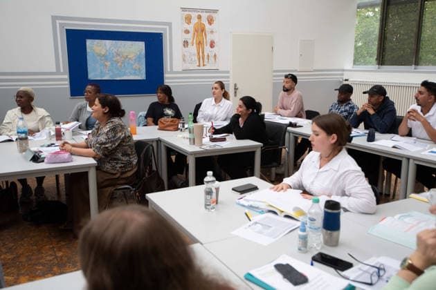 Verena SCHAEFFER, Schäffer, Minister for Children, Youth, Family, Equality, Refugees, and Integration of the State of North Rhine-Westphalia, visits the Quaz Ruhr Language and Training Center in Bochum on July 22, 2026
