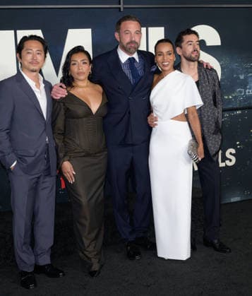 Animals Premiere - Los Angeles, USA LOS ANGELES, USA. October 01, 2026: Steven Yeun, Adriana Paz, Ben Affleck, Kerry Washington & Luis Gerardo Mendez at the premiere for Animals at Directors Village. Los Angeles CA USA Copyright: xPaulxSmith Featureflashx