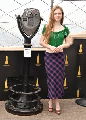 NEW YORK, NY - OCTOBER 1: Summer H. Howell pictured during a visit at the Empire State Building Ahead of the Release of Mike Flannigan s Carrie on October 1, 2026 in New York City. Credit: Credit: AdMedia New York City USA - ZUMAa123 20261001_zaa_a123_340 Copyright: xJohnxFyckex