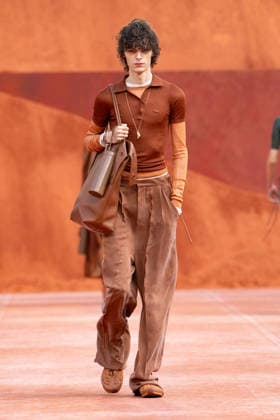 PFW Lacoste - Runway LZ A model walks the runway during the Lacoste Womenswear Spring Summer 2027 show as part of Paris Fashion Week on October 4, 2026 at Roland Garros in Paris, France. Photo by Laurent Zabulon ABACAPRESS.COM  Copyright: xZabulonxLaurent ABACAx
