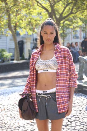 Cindy Bruna at the Miu Miu Women’s Ready-to-Wear Spring Summer 2027 fashion show during Paris Fashion Week (PFW) on October 4, 2026. Denis Guignebourg, Bestimage. Miu Miu Women’s’s Ready-to-Wear Collection Spring Summer 2027 at Paris Fashion Week (PFW) on October 4, 2026, Paris, France Copyright: xDenisxGuignebourgx xBestimagexDenisxGuignebourgx xBestimagex