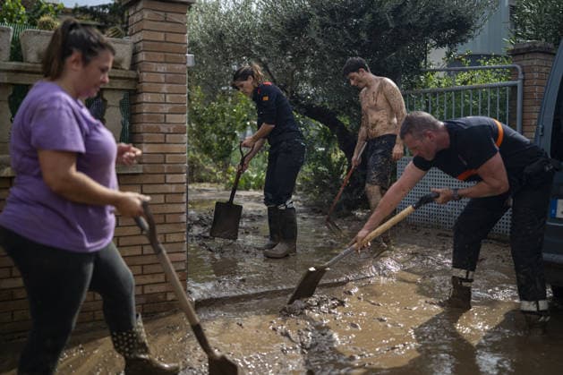 2 people killed as heavy rain hits parts of Spain BARCELONA, SPAIN - OCTOBER 4: Floodwaters submerge streets following severe torrential rainfall in Montornes del Valles, Barcelona, Spain on October 4, 2026. Heavy rains triggered widespread flooding across Catalonia, leaving at least two people dead and one missing as emergency services responded to widespread disruptions. Lorena Sopena Lopez Anadolu Barcelona Spain. Editorial use only. Please get in touch for any other usage.  Copyright: x2026xAnadoluxLorenaxSopenaxLopezx