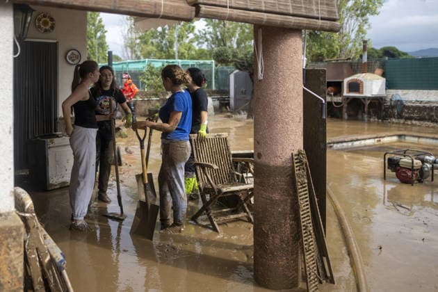 2 people killed as heavy rain hits parts of Spain BARCELONA, SPAIN - OCTOBER 4: Floodwaters submerge streets following severe torrential rainfall in Montornes del Valles, Barcelona, Spain on October 4, 2026. Heavy rains triggered widespread flooding across Catalonia, leaving at least two people dead and one missing as emergency services responded to widespread disruptions. Lorena Sopena Lopez Anadolu Barcelona Spain. Editorial use only. Please get in touch for any other usage.  Copyright: x2026xAnadoluxLorenaxSopenaxLopezx