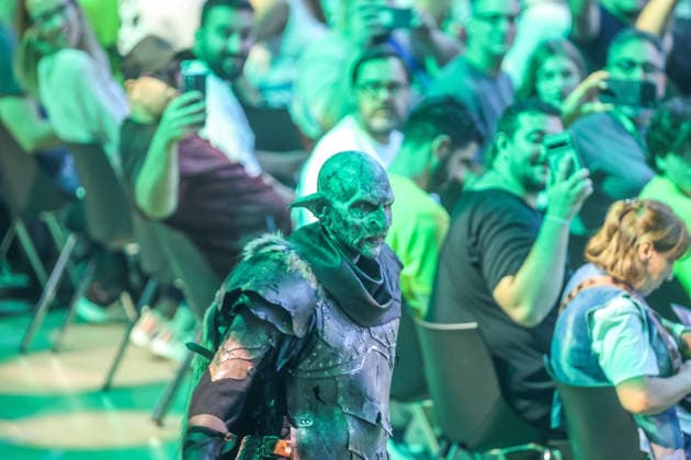 October 4, 2026: October 4, 2026 (Malaga)Elijah Wood and Sean Astin were the great stars of the Comic-Con de Mo¡laga. Actors Elijah Wood and Sean Astin, famous for their roles as Frodo and Sam in The Lord of the Rings, have brought this Sunday a bit of that Comarca of Middle-earth to the convention attended by 3000 people gathered in the room. - ZUMAc161 20261004_zap_c161_004 Copyright: xLorenzoxCarnerox