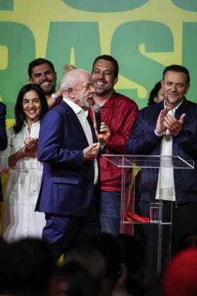 RECORD DATE NOT STATED Presidente Lula em coletiva de Imprensa SoO PAULO (SP), Oct. 4, 2026 POLITICS ELECTIONS President Luiz Inacio Lula da Silva at a press conference following the vote count and the confirmation of a runoff election on Sunday night (4). IMAGO Andre Pera Sao Paulo Brasil Copyright: xAndrexPerax