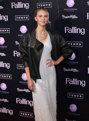 October 4, 2026, New York, Ny, United States: Isabel May attends the New York Premiere of Falling . Held at The SAG-AFTRA Foundation Robin Williams Center in New York. Zuma Press. October 4, 2026. New York United States - ZUMAp281 20261004_zea_p281_009 Copyright: xPhotoxImagexPressx