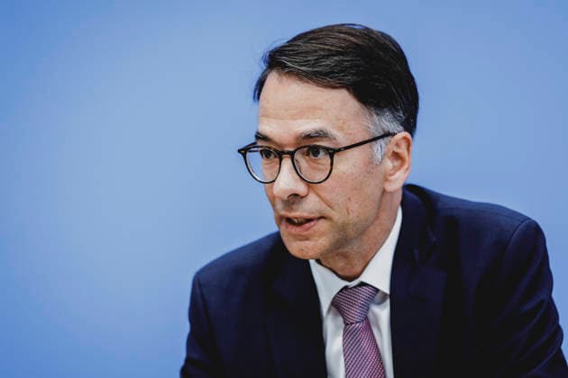 Christian Heinz, Minister of Justice and for the Rule of Law in Hesse, photographed during a press conference on the topic Taking a Firm Stand Against Anti-Semitism: Expert Opinion on the Draft Bill to Criminalize the Denial of Israel’s Right to Exist in Berlin, October 5, 2026, Berlin, Germany Copyright: xFlorianxGaertnerx
