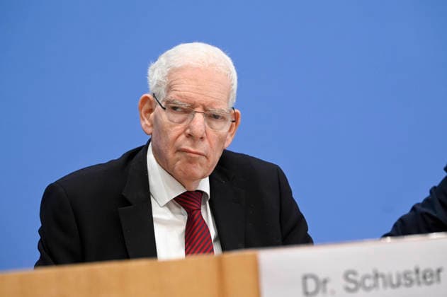 ABB BPK Dr. Josef Schuster, President of the Central Council of Jews in Germany; Prof. Dr. Name ; Topic: Presentation; Firmly Against Anti-Semitism; Expert Opinion on the Draft Bill Criminalizing the Denial of Israel’s Right to Exist; at the BPK Federal Press Conference in Berlin on October 5, 2026; Berlin, Germany