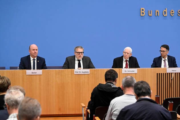 ABB BPK Uwe Becker, Representative of the Hessian State Government for Jewish Life Dr. Steffen Augsberg, Pr