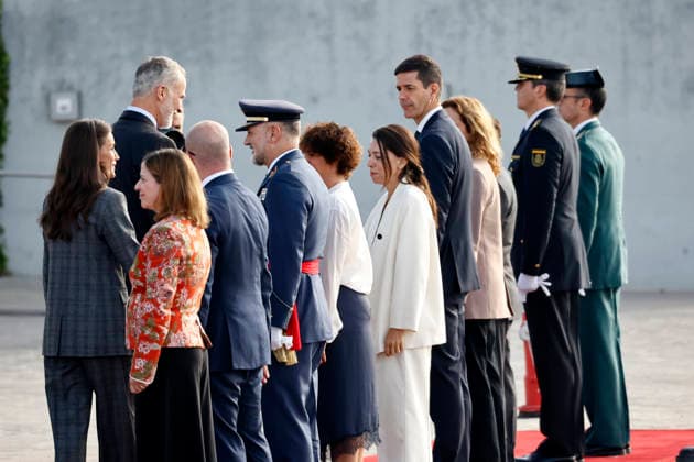 The King and Queen s State Visit to Finland Begins King Felipe VI and Queen Letizia during the ceremonial send-off held at the airport prior to their state visit to Finland, on October 5, 2026, in Madrid, Spain. The state visit to Finland will take place October 5–7, with stops in Helsinki and Rovaniemi. KING AND QUEEN’S STATE VISIT, ANTONIO GUTIÉZ AIRPORT, Madrid, Spain Copyright: xAntonioxGutià rrezx 7821918