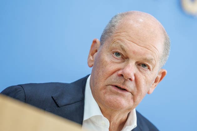 Presentation of the North-South Commission on Development Policy (ENSK) with Olaf Scholz Presentation of the North-South Commission on Development Policy (ENSK) Press conference on the composition and priority issues of the North-South Commission on Development Policy