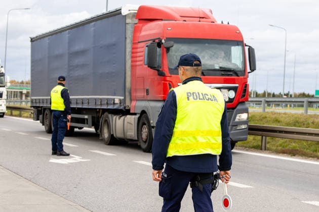 The meeting between Martynas Katelynas and Marcin Kierwinski at the Budzisko border checkpoint on October 5, 2026, in Budzisko Copyright: xTeodorasxBiliūnas BNSx
