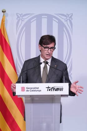 Illa and the Regional Minister of the Interior Chair the Follow-up Meeting on the Inuncat Plan Regarding the Rainfall in Catalonia The President of the Generalitat, Salvador Illa, holds a press conference following the follow-up meeting on the Inuncat plan, on October 5, 2026, in Barcelona, Catalonia, Spain. This is a follow-up meeting on the Inuncat plan regarding the episode of heavy rains in Catalonia. The plan remains active in the emergency phase. OCTOBER 5, 2026 Barcelona Catalonia Barcelona Catalonia Spain  Copyright: xDavidxZorrakinox 7822980