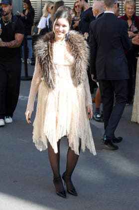 Guest at the Zimmermann Women’s Ready-to-Wear Spring Summer 2027 Collection fashion show during Paris Fashion Week on October 5, 2026. Christophe Aubert, Bestimage. Celebrities at the Zimmermann Women’s Ready-to-Wear Spring Summer 2027 Collection fashion show during Paris Fashion Week, October 5, 2026, Paris, France Copyright: xChristophexAubertx xBestimagexChristophexAubertx xBestimagex