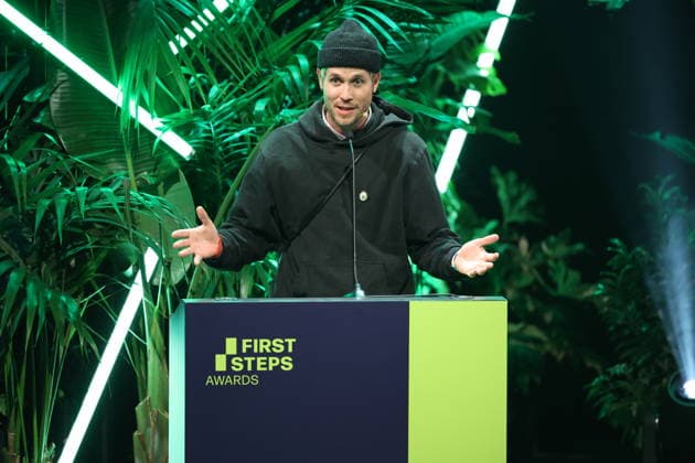 FIRST STEPS 2026 Documentary Film: Hans Block s Acceptance Speech at the FIRST STEPS 2026 Awards Ceremony on Stage at the Theater des Westens in Berlin Copyright: xEventpressxFuhrx