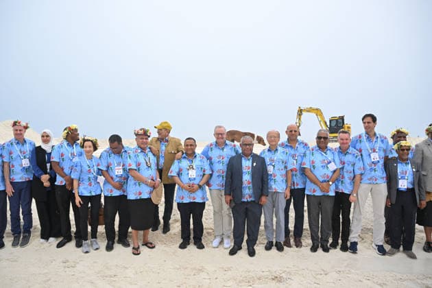 ANTHONY ALBANESE PRECOP MEETING, Australia™s Prime Minister Anthony Albanese and Pacific Leaders at the Tuvalu Coastal Adaptation Project (TCAP) during the Pre-Cop31 meeting in Tuvalu, Tuesday, October 6, 2026. ( NO ARCHIVING Funafuti Tuvalu Copyright: xMICKxTSIKASx 20261006153219724130