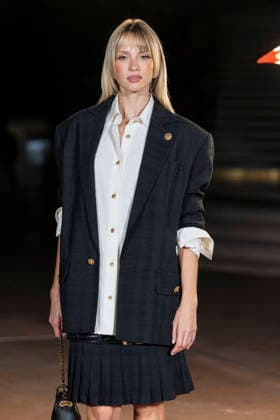 Angèle at the photocall for the Chanel Spring Summer 2027 collection at the Grand Palais in Paris on October 5, 2026. Olivier Borde, Bestimage. Photocall for the Chanel Spring Summer 2027 collection at the Grand Palais in Paris on October 5, 2026. Paris, France Copyright: xOLIVIERxBORDEx xBESTIMAGExOLIVIERxBORDEx xBESTIMAGEx