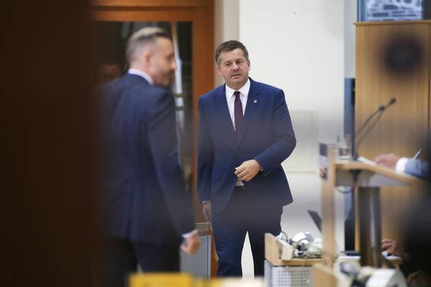 Magdeburg, Saxony-Anhalt, Germany, October 6, 2026: Inaugural session of the state parliament; Ulrich Siegmund (AfD) and Sven Schulze (CDU) during the election of the state parliament president Copyright: xdtsxNachrichtenagenturx dts_137247