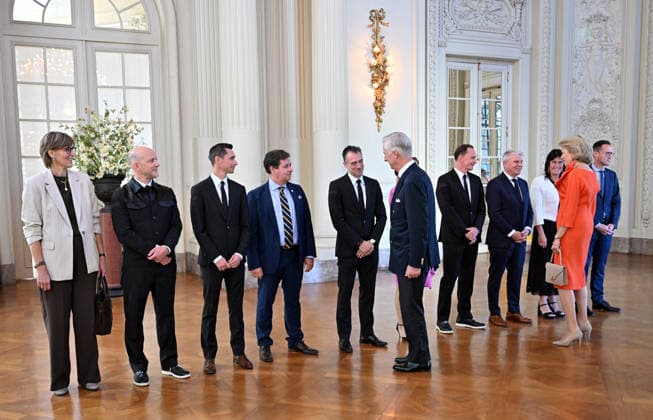 King Philippe and Queen Mathilde of Belgium receive athletes at Laeken Castle BRUSSELS, BELGIUM - OCTOBER 06: King Philippe and Queen Mathilde of Belgium receive Belgian athletes who have achieved significant sporting success over the past two years at the Royal Castle of Laeken in Brussels, Belgium, on October 06, 2026. The reception brings together athletes who won medals at European and world championships in Olympic and Paralympic disciplines, as well as athletes who delivered outstanding performances on the international stage. Dursun Aydemir Anadolu Brussels Belgium. Editorial use only. Please get in touch for any other usage. Copyright: x2026xAnadoluxDursunxAydemirx