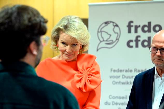 Queen Mathilde attends the conference « AI in balance » BRUSSELS, BELGIUM - OCTOBER 06 : Jean-Luc Crucke (Minister for Mobility, Climate and Environmental Transition (Les Engages)) & Queen Mathilde are attending the closing ceremony of the conference AI in balance Artificial Intelligence, Society and Sustainable Development , organised by the Federal Council for Sustainable Development (CFDD). Following the conference, the Queen will speak with a group of young people about how they use AI in their work to promote sustainable development. This activity forms part of the Queen s role as Advocate for the United Nations Sustainable Development Goals and Honorary President of the CFDD on October 6, 2026 in Brussels, Belgium, 06 10 2026 Brus Copyright: xDidierxLebrunx