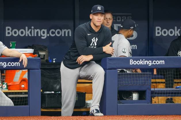 October 5, 2026, St. Petersburg, Florida, USA: New York Yankees outfielder Aaron Judge watches the Tampa Bay Rays bat during the sixth inning at Tropicana Field on Monday, Oct. 5, 2026, in St. Petersburg. St. Petersburg USA - ZUMAs70_ 20261005_zan_s70_115 Copyright: xJeffereexWoox